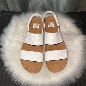 (NWOT) Reef, Women's Size 11, Water Vista Sandals, White/Tan.